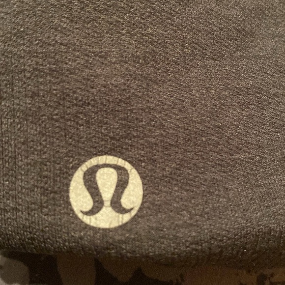 Lululemon In The Flow Crop Leggings Heathered Black Size 4 - Picture 9 of 10